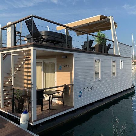 Floating House Mm, Marina Portoroz 빌라 외부 사진