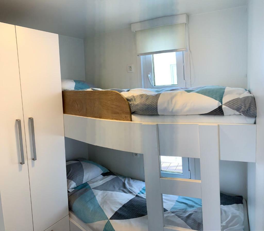 Floating House Mm, Marina Portoroz 빌라 외부 사진