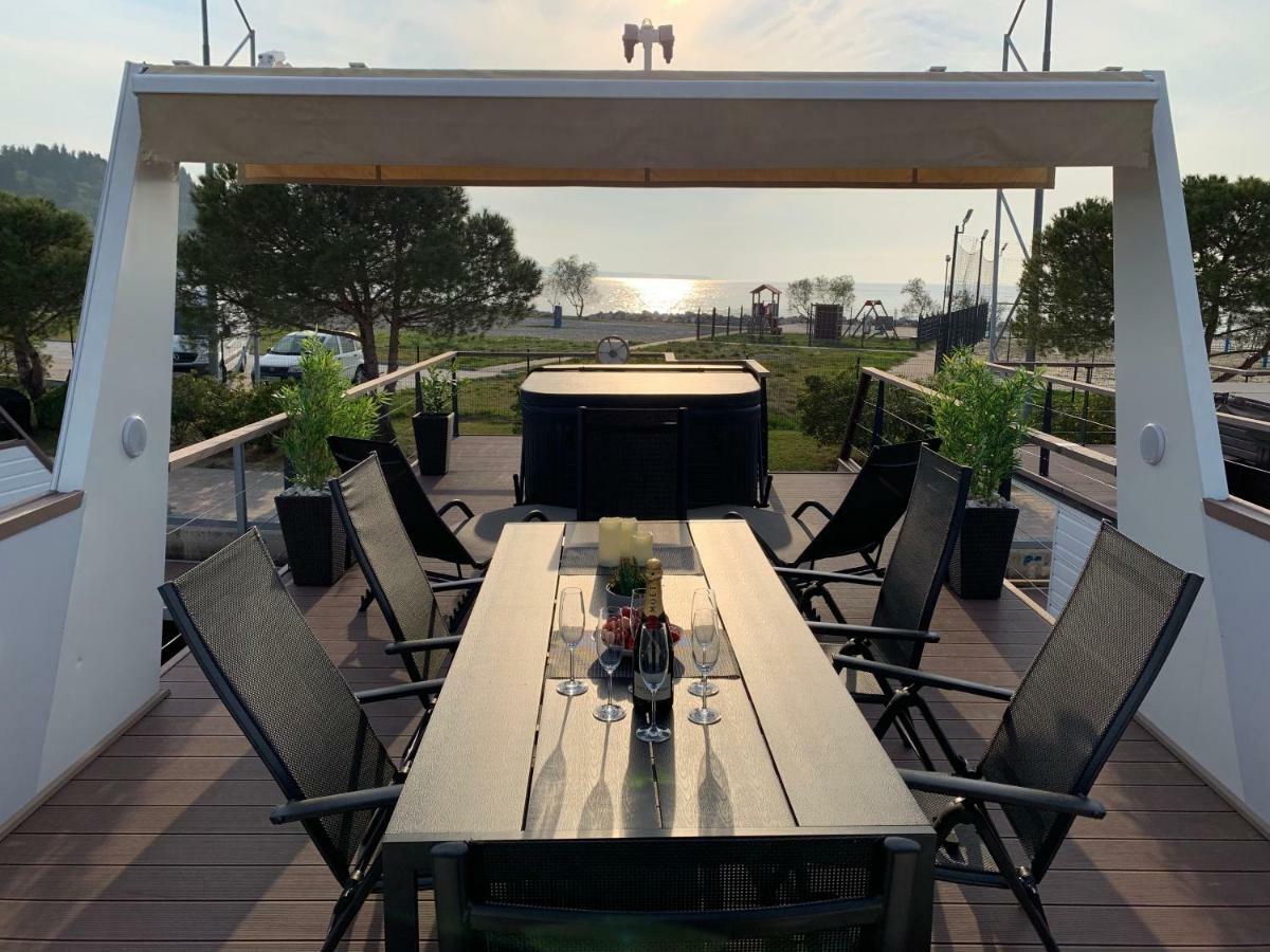 Floating House Mm, Marina Portoroz 빌라 외부 사진
